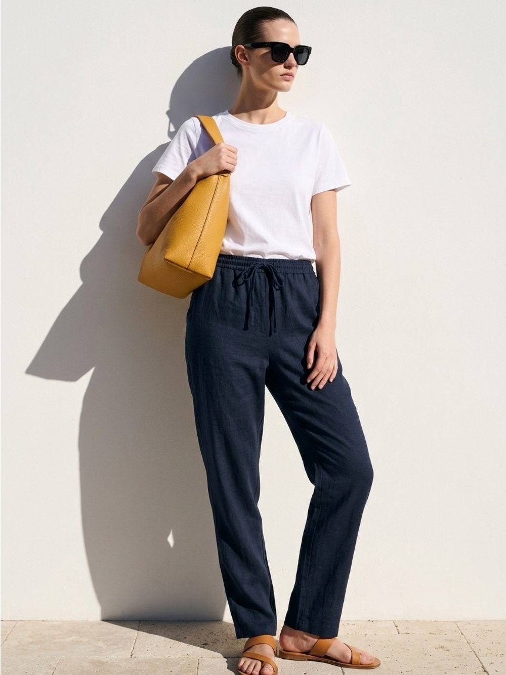 Kut from the Kloth Black pants linen blend minimalist, coastal inseam 26  size L